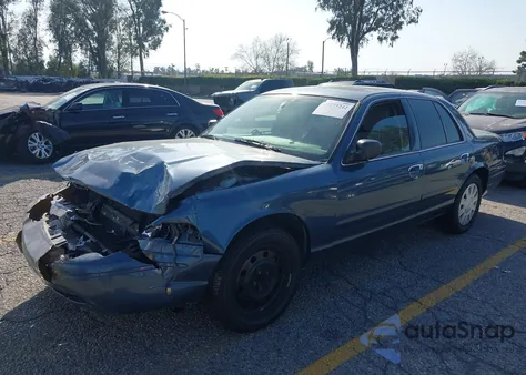 2011 Ford Crown Victoria Police z USA, uszkodzony, nr VIN 2FABP7BV9BX127863